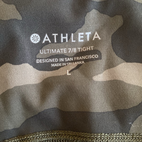 ATHLETA sport capris - Picture 6 of 11